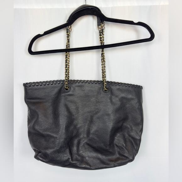 Tory Burch Large Pebble Black Leather East West Tote Bag Gold Chain Hardware - Picture 4 of 9